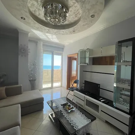 Front Sea View 2 Bedroom Area